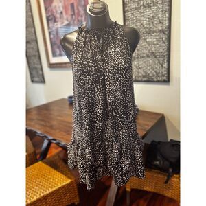 Max Studio High neck Tired mid Dress Black/White XL